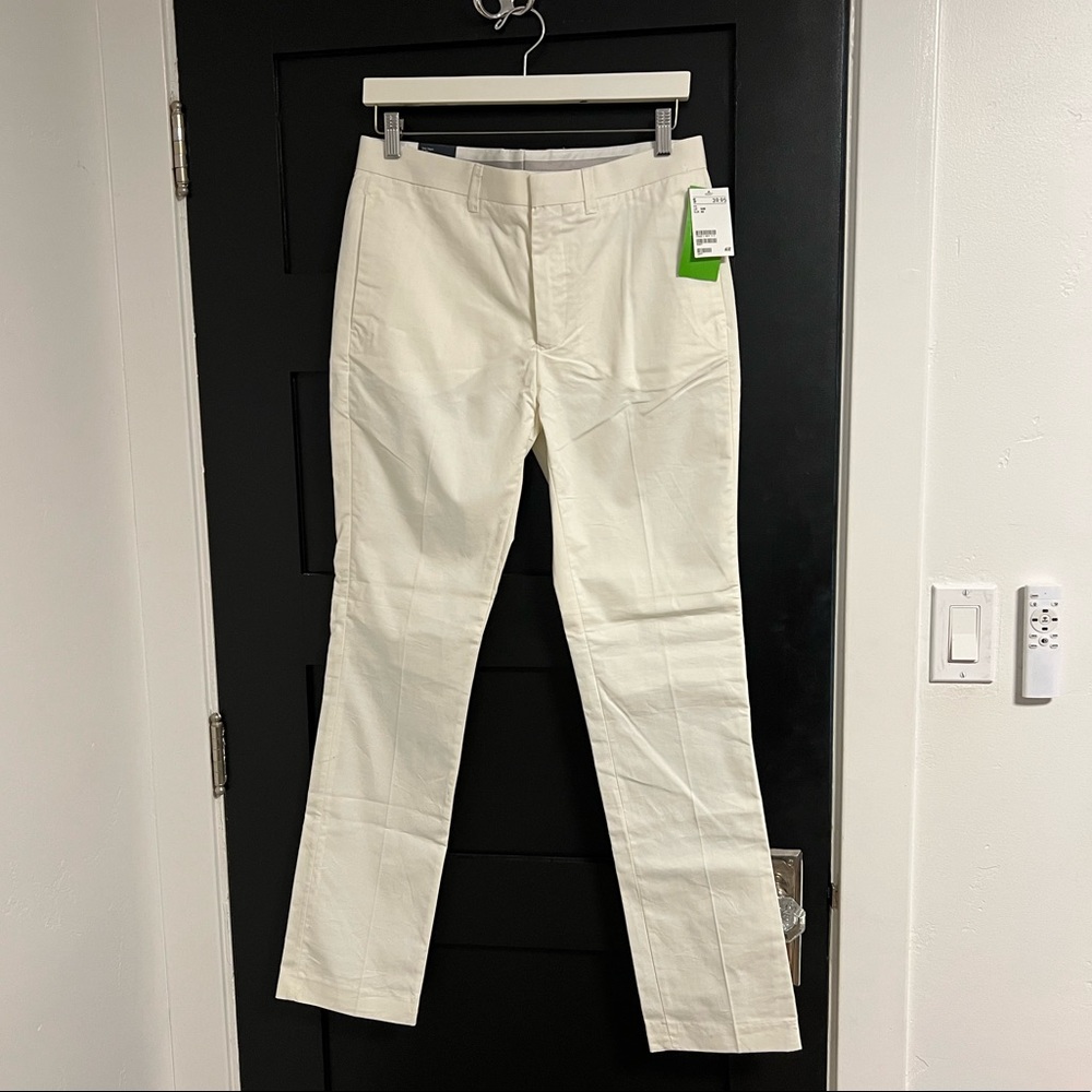 H&M White Slim Leg Pants Size 32R NWT